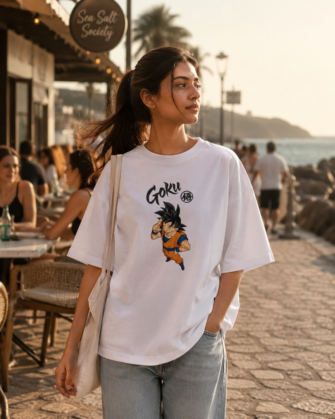 Goku - Dragon Ball Z White Unisex Oversized T-Shirt